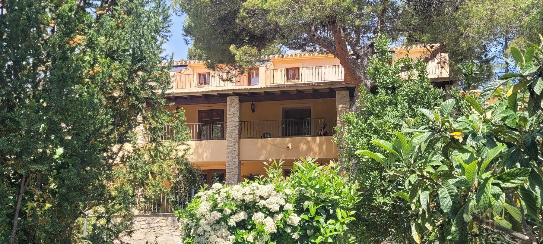 For sale of hotel in Jijona-Xixona