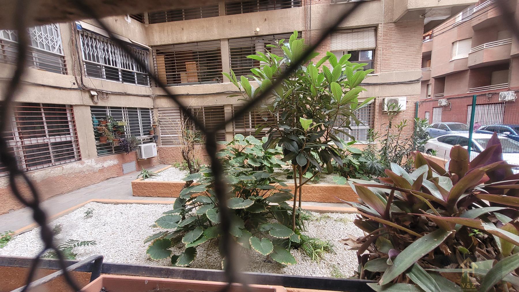 For sale of apartment in Alicante