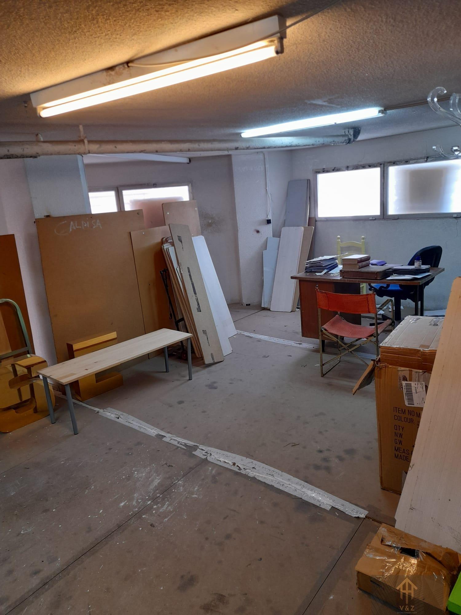 For sale of premises in Alicante