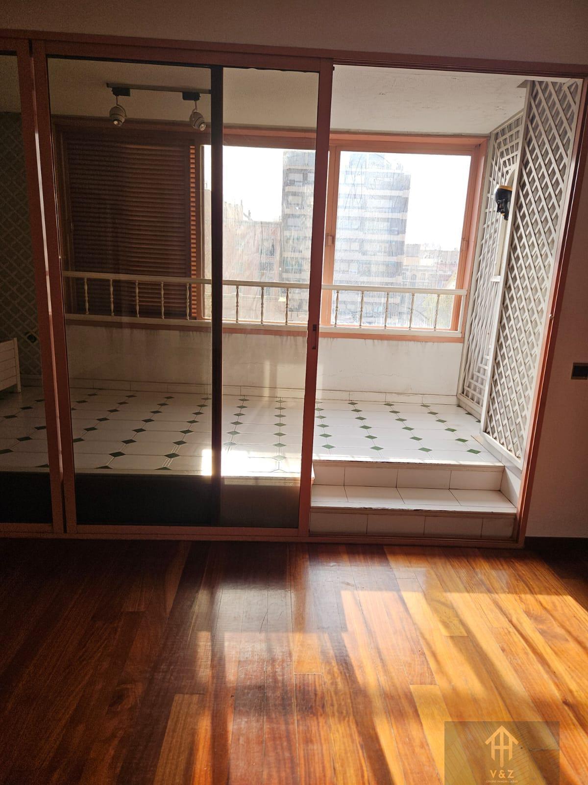 For sale of apartment in Alicante