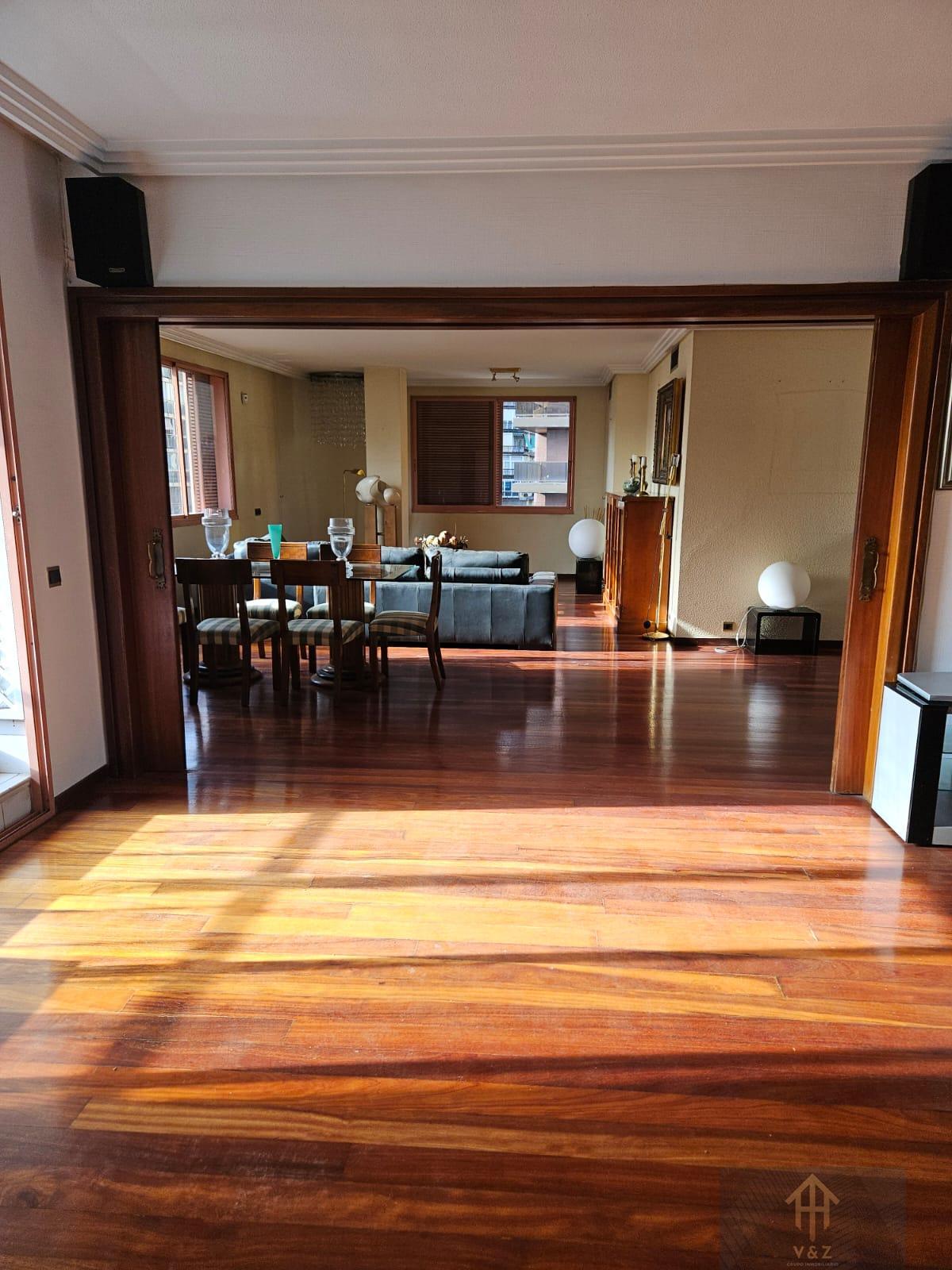 For sale of apartment in Alicante