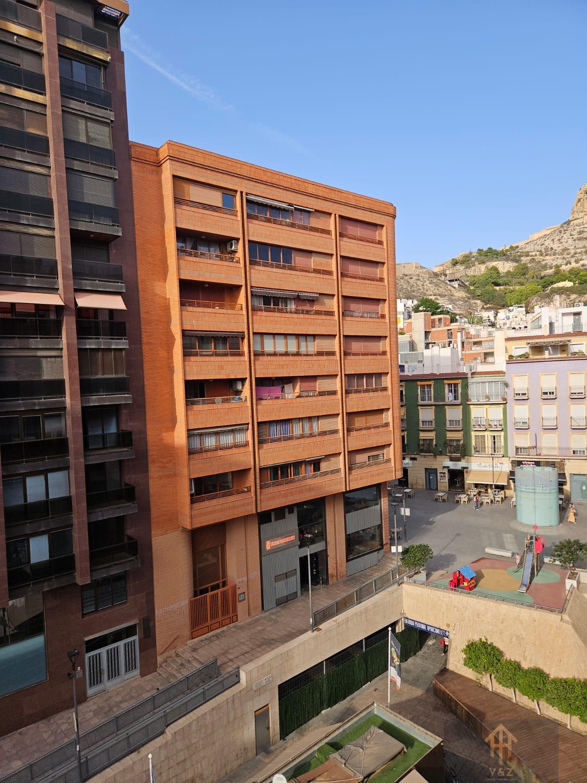 For sale of apartment in Alicante