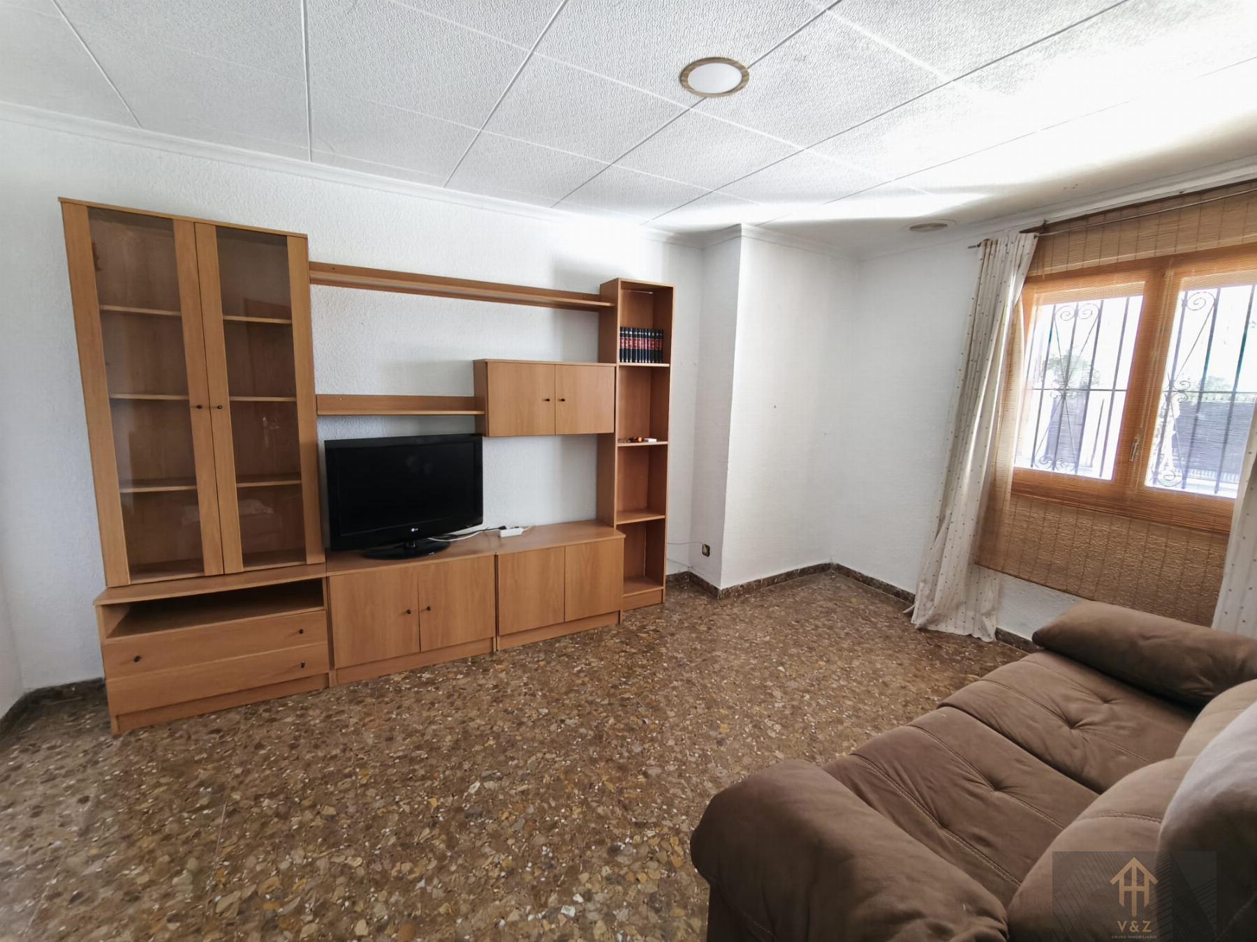 For sale of chalet in Alicante