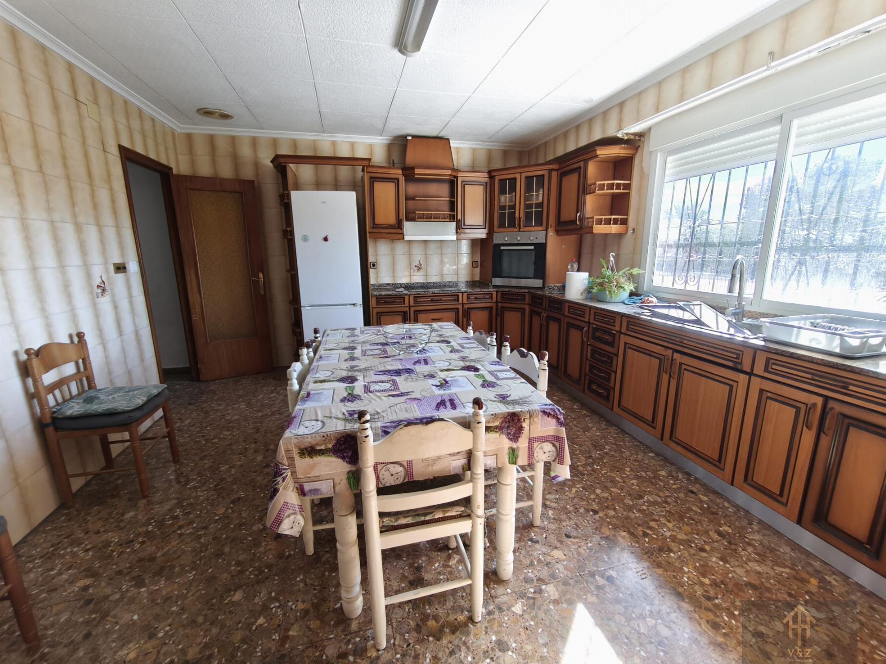 For sale of chalet in Alicante