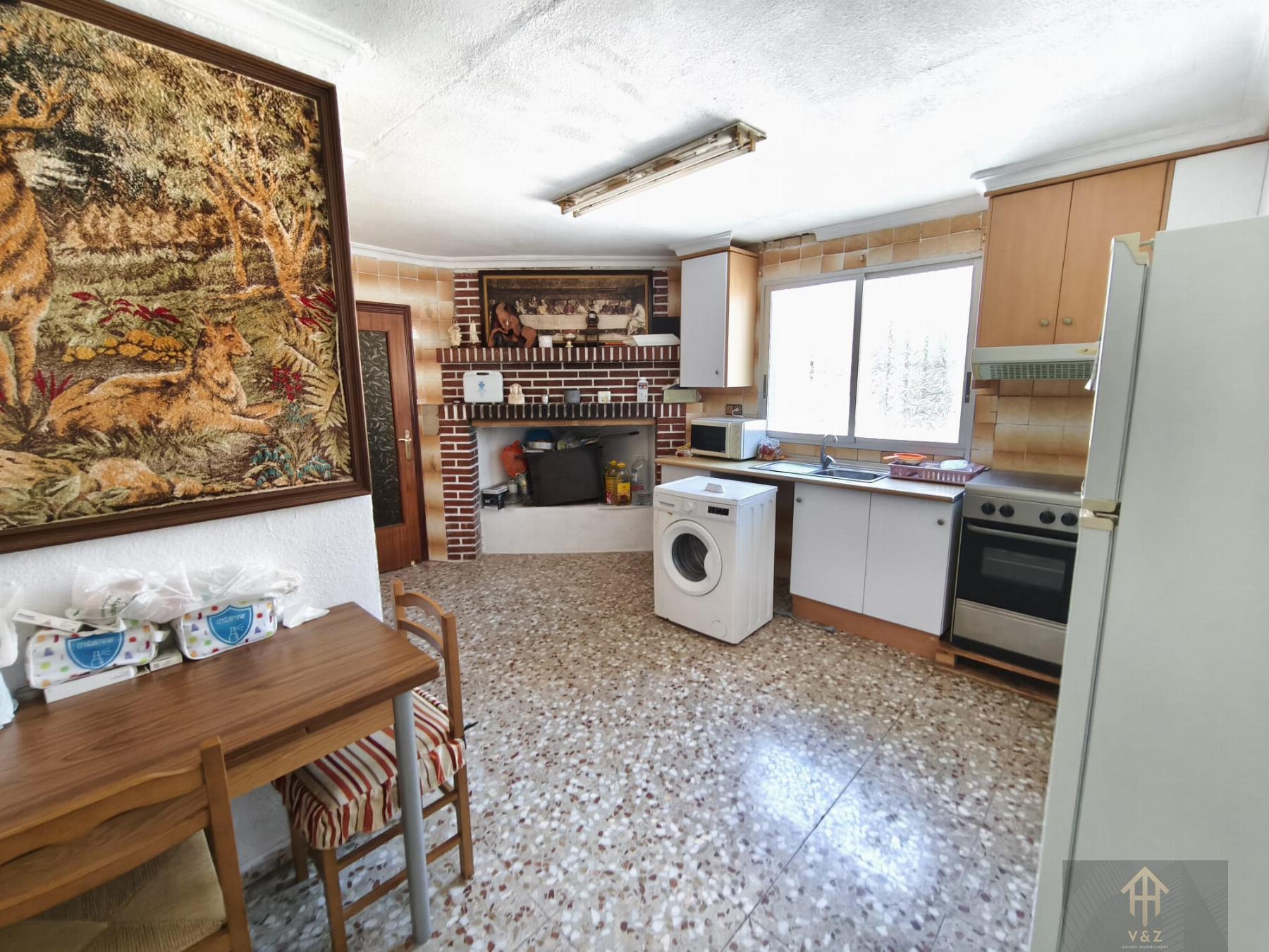For sale of chalet in Alicante