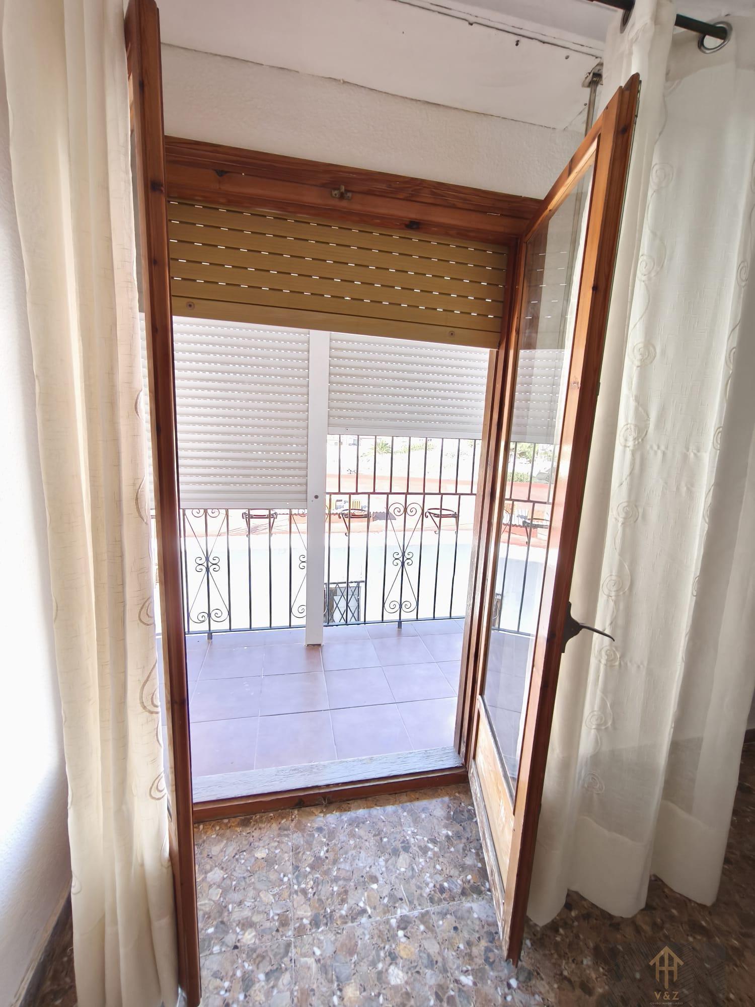 For sale of chalet in Alicante