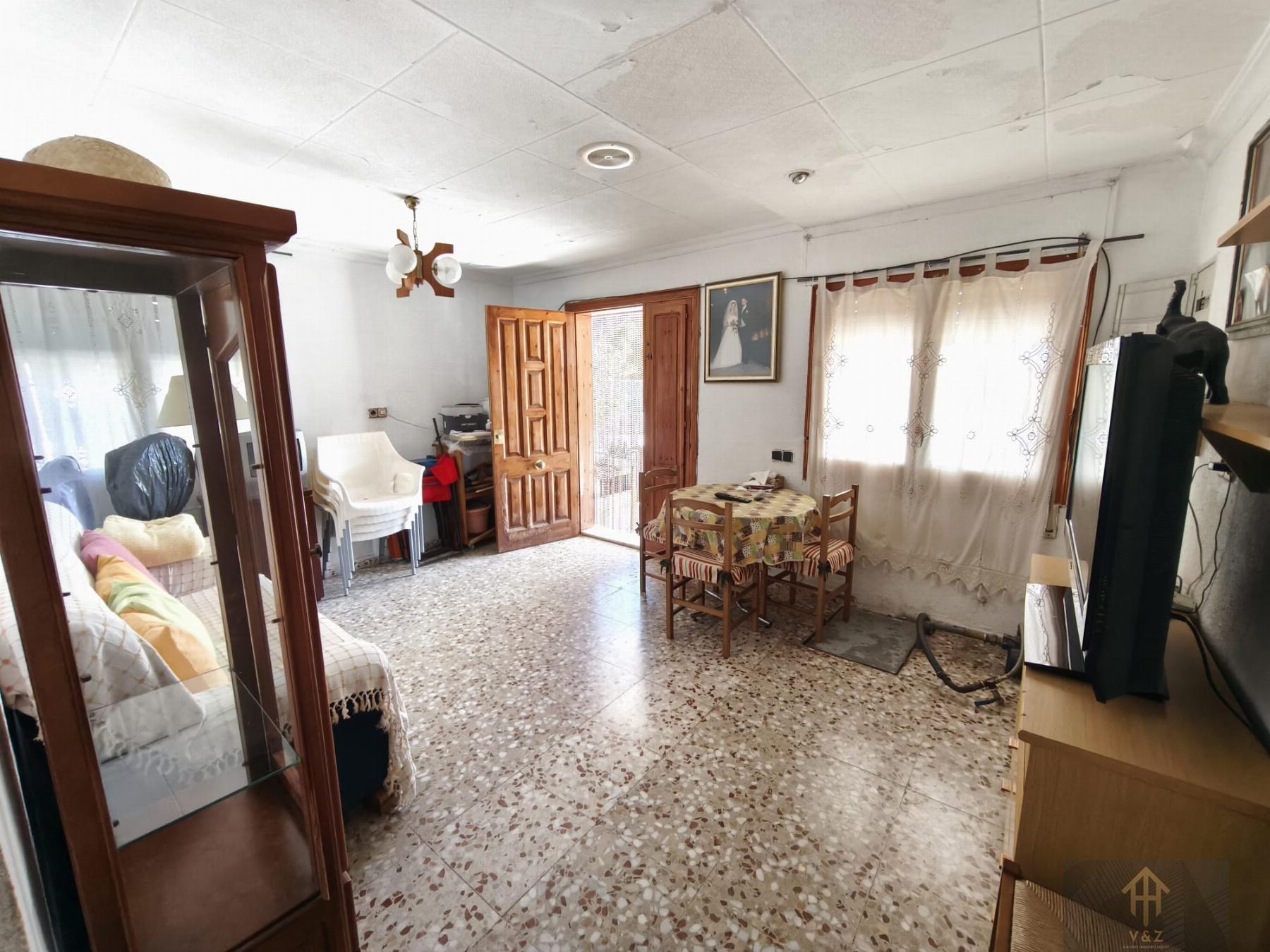 For sale of chalet in Alicante