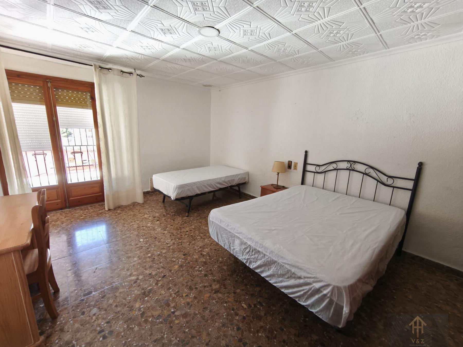For sale of chalet in Alicante