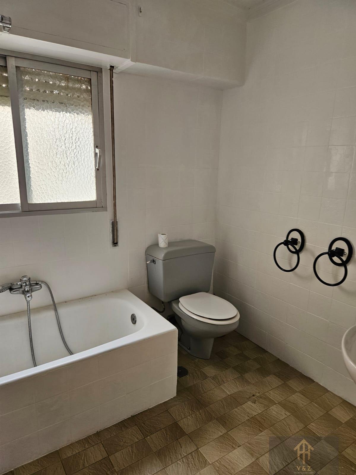 For sale of apartment in Alicante