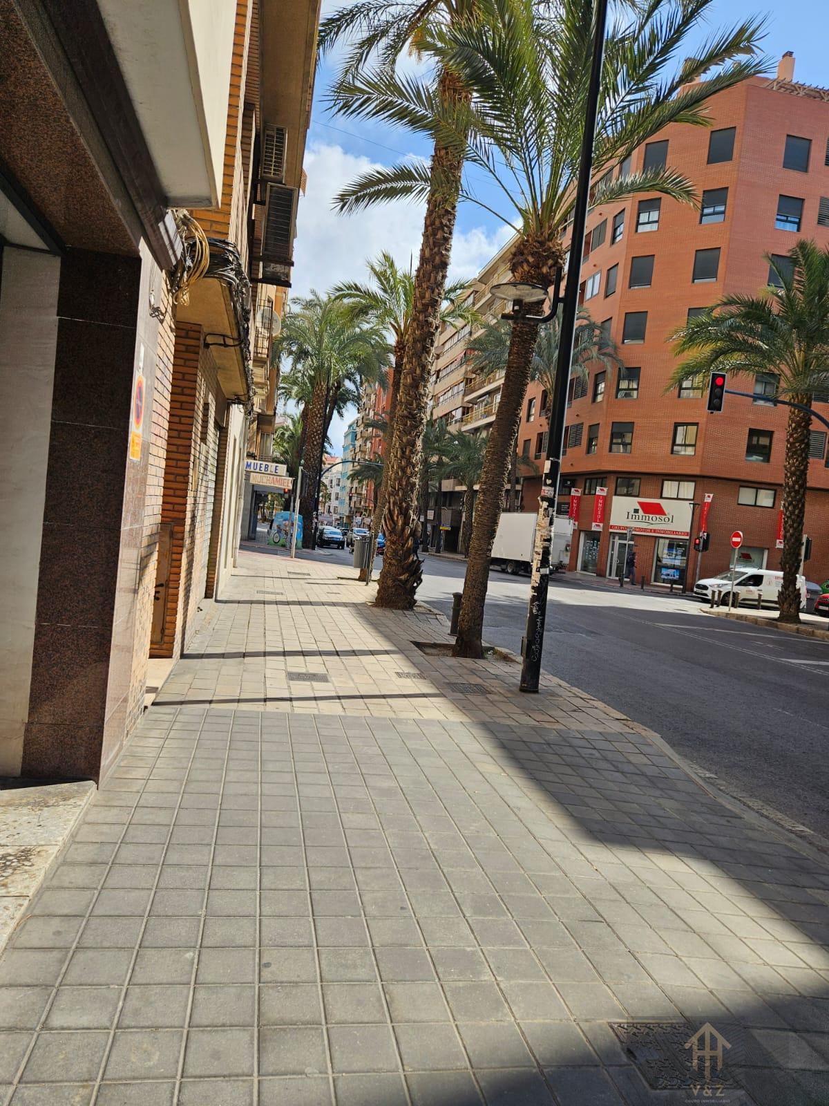 For sale of apartment in Alicante