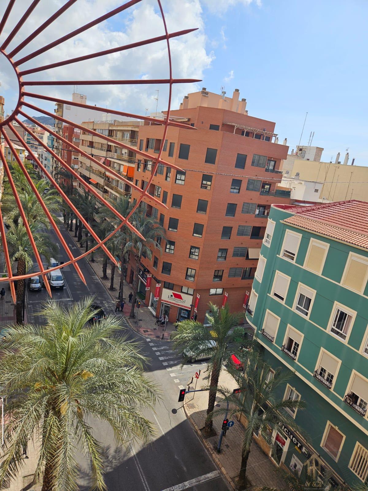 For sale of apartment in Alicante