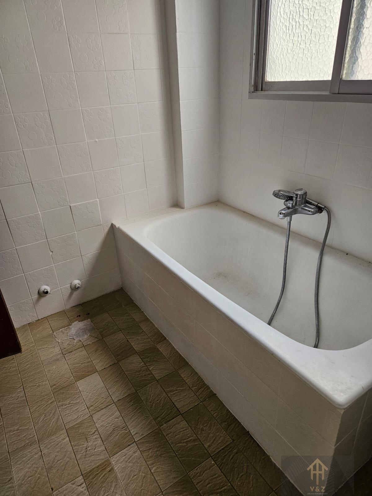 For sale of apartment in Alicante