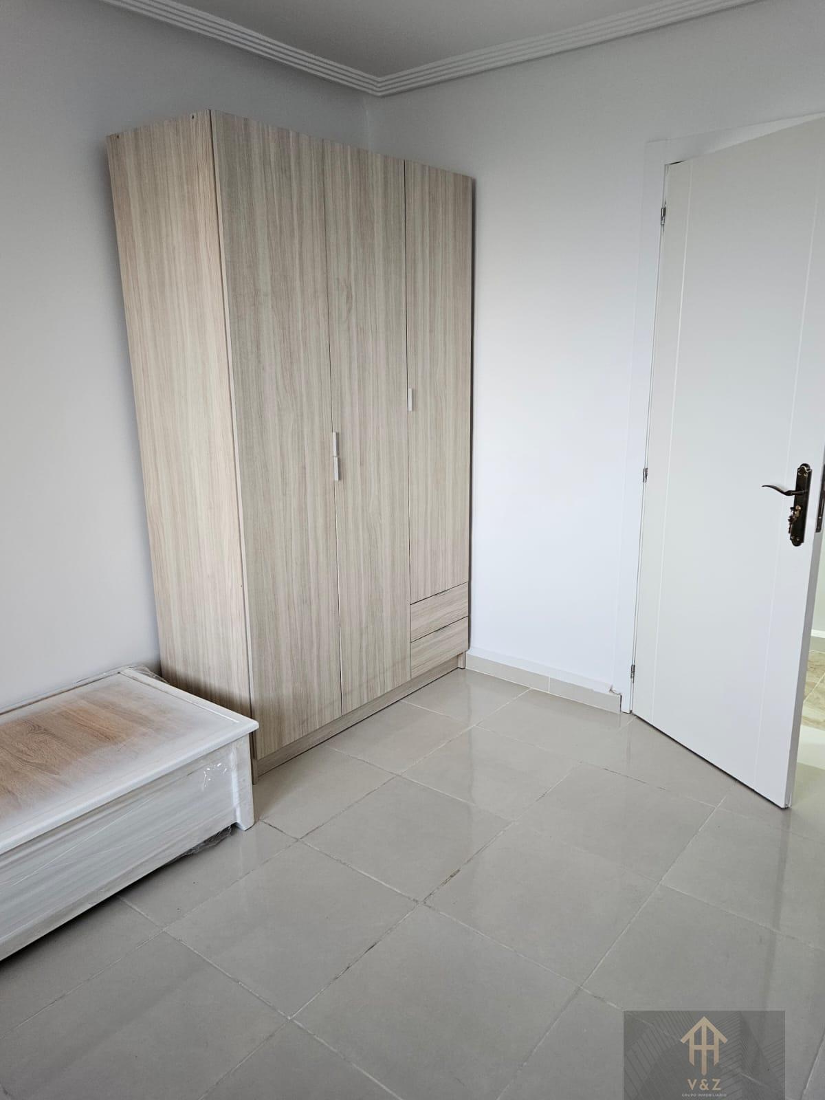 For sale of apartment in Alicante
