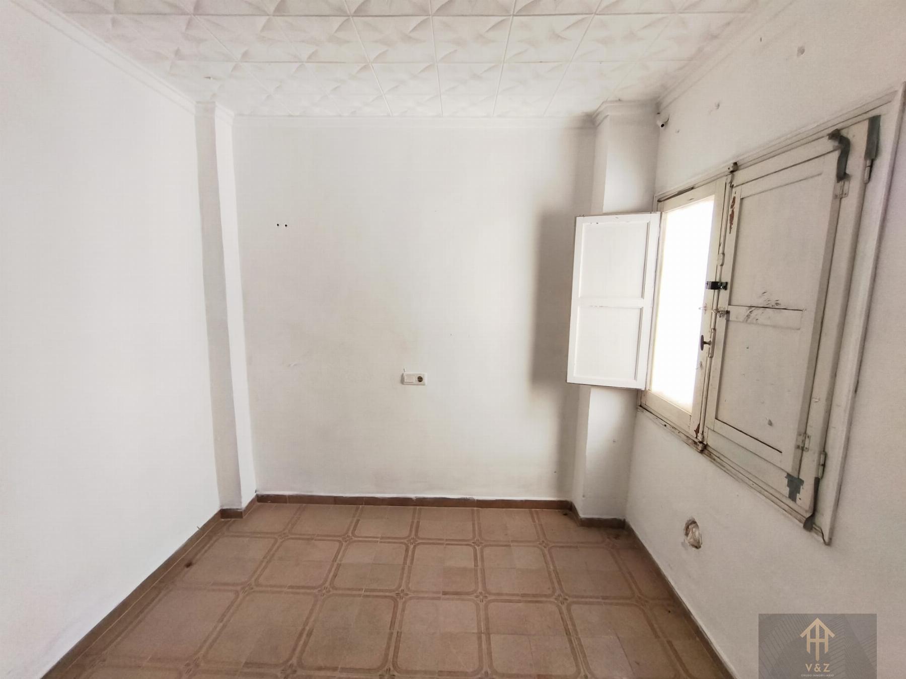 For sale of apartment in Elda