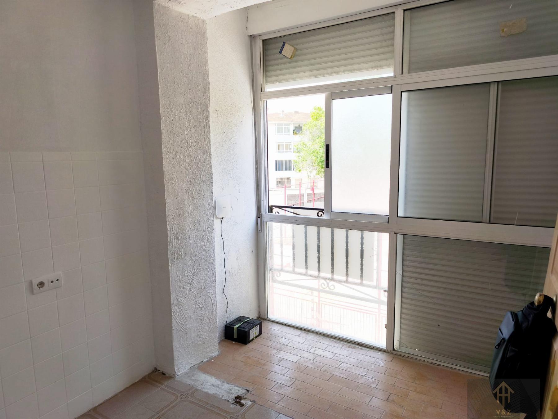For sale of apartment in Elda
