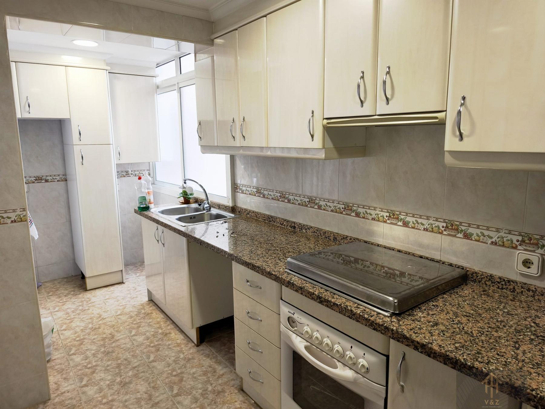 For sale of apartment in Alicante