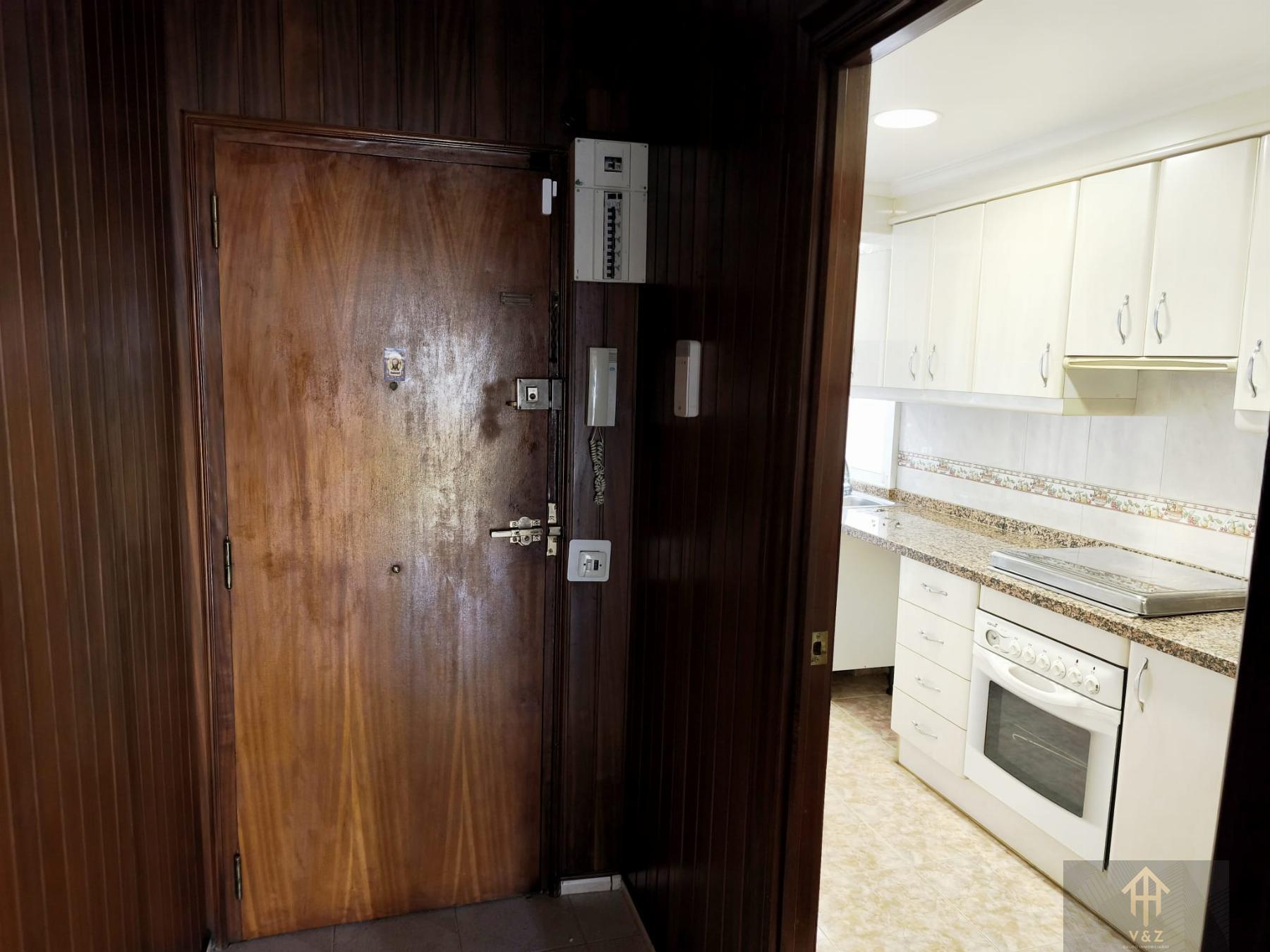 For sale of apartment in Alicante