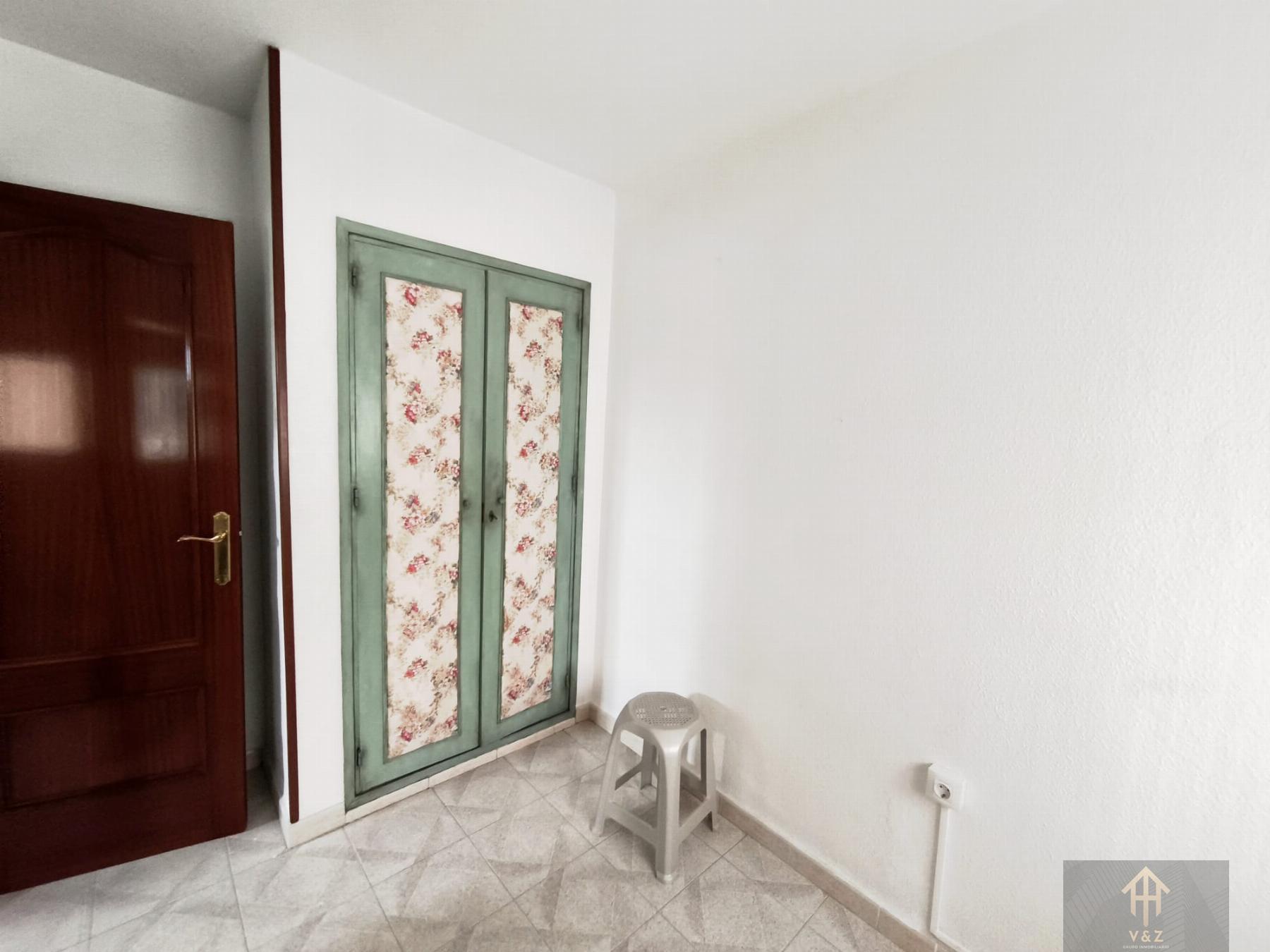 For sale of apartment in Alicante