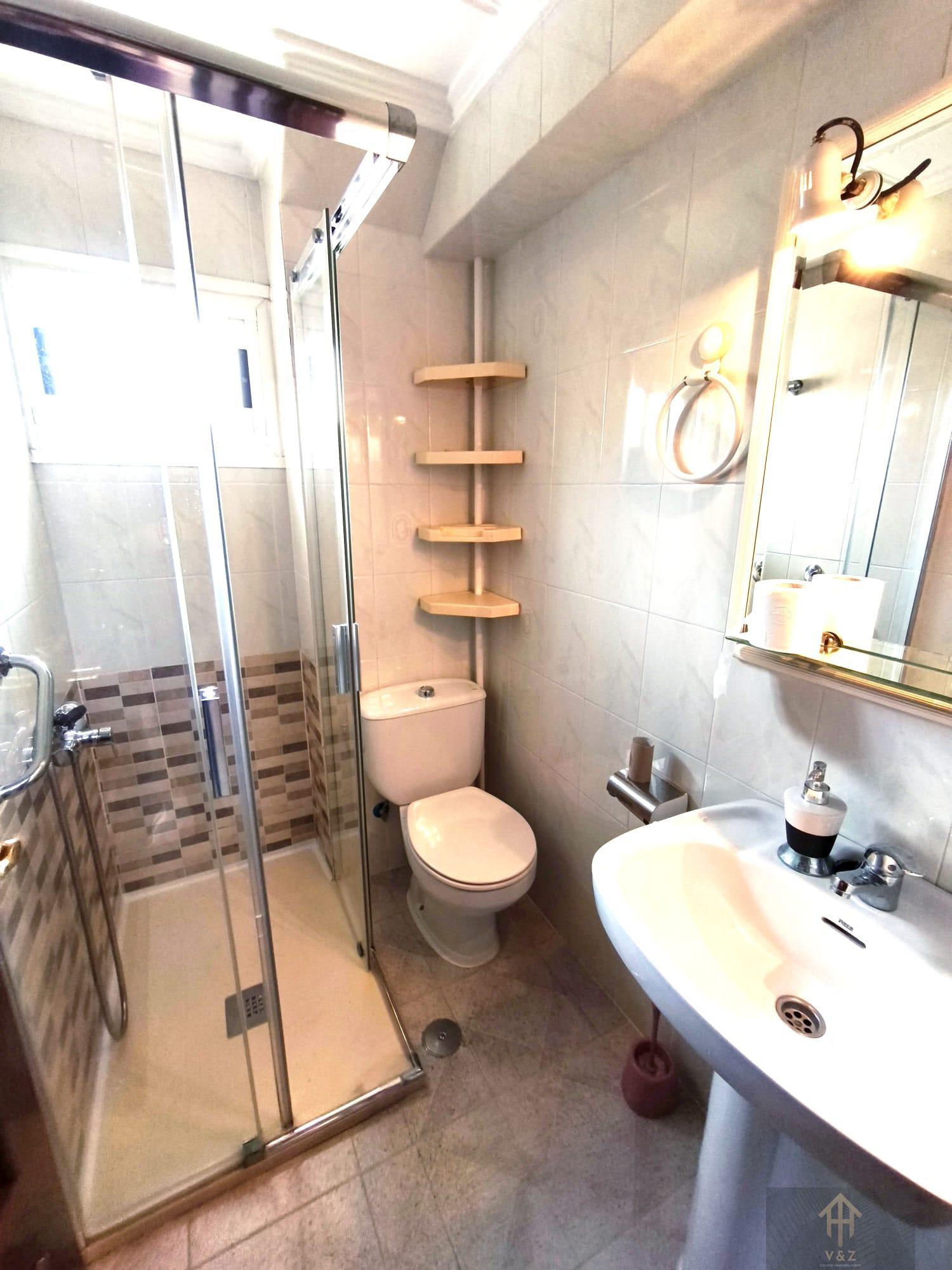For sale of apartment in Alicante