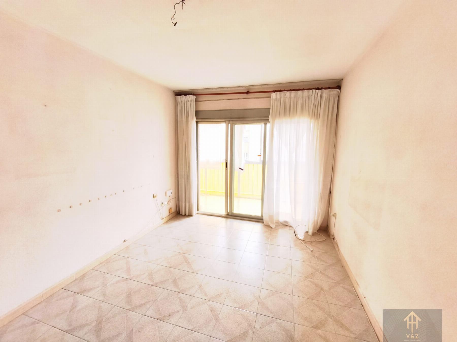 For sale of apartment in Alicante