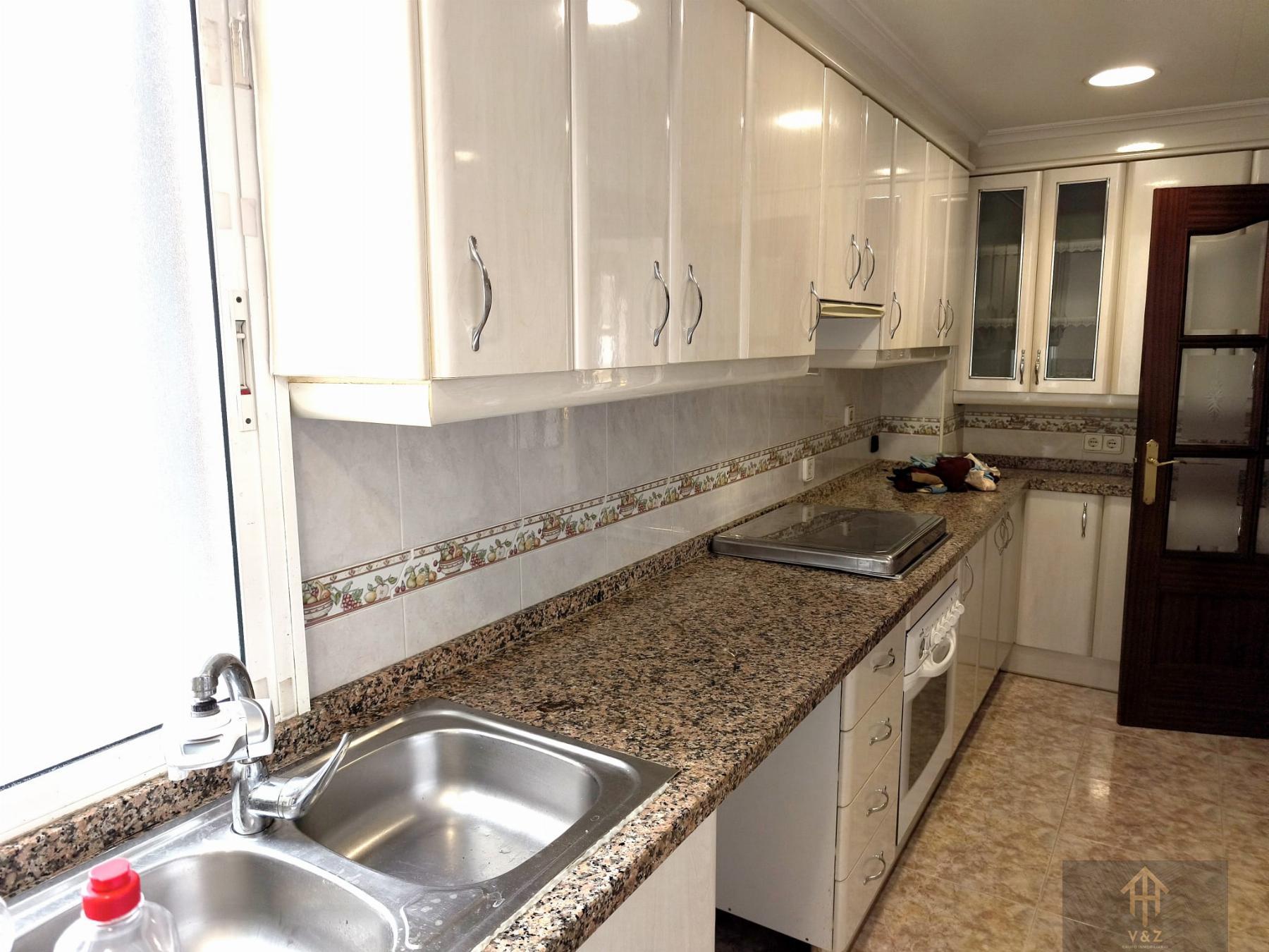 For sale of apartment in Alicante