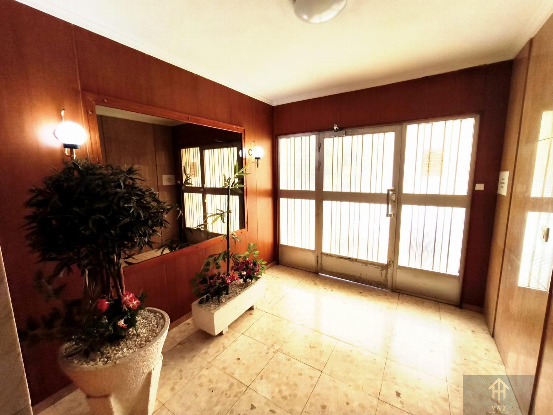For sale of apartment in Alicante