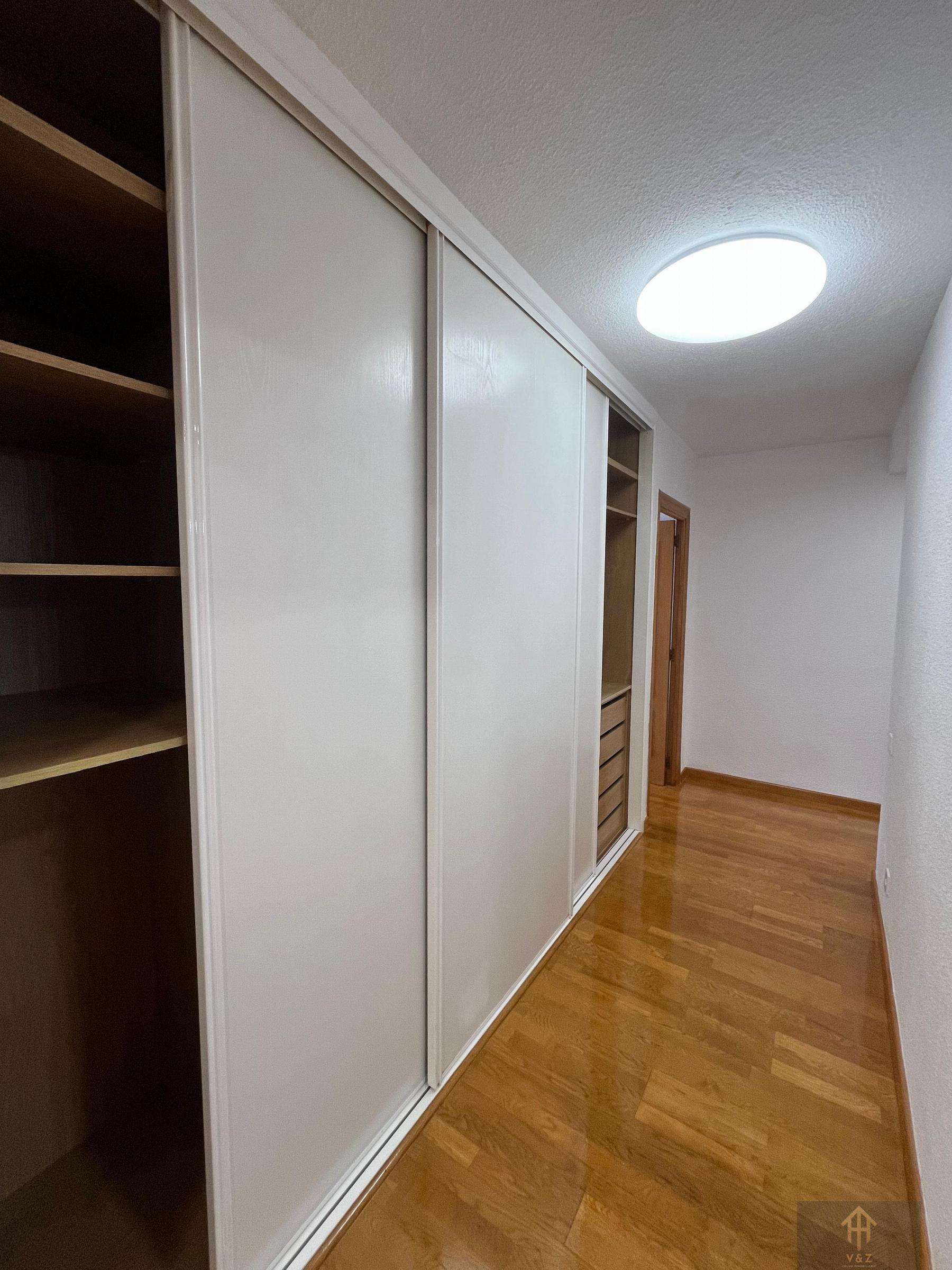 For sale of apartment in Alicante