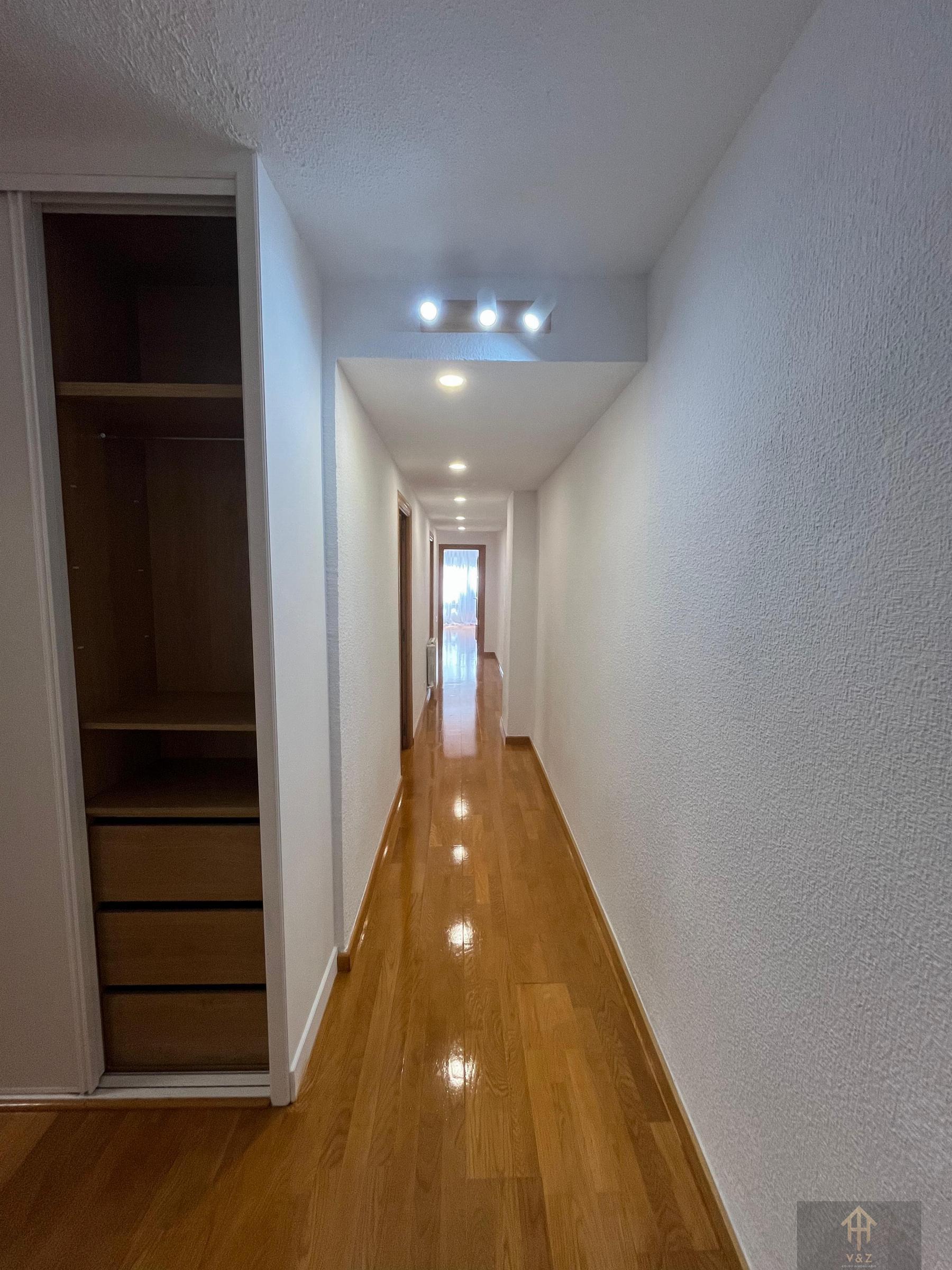 For sale of apartment in Alicante