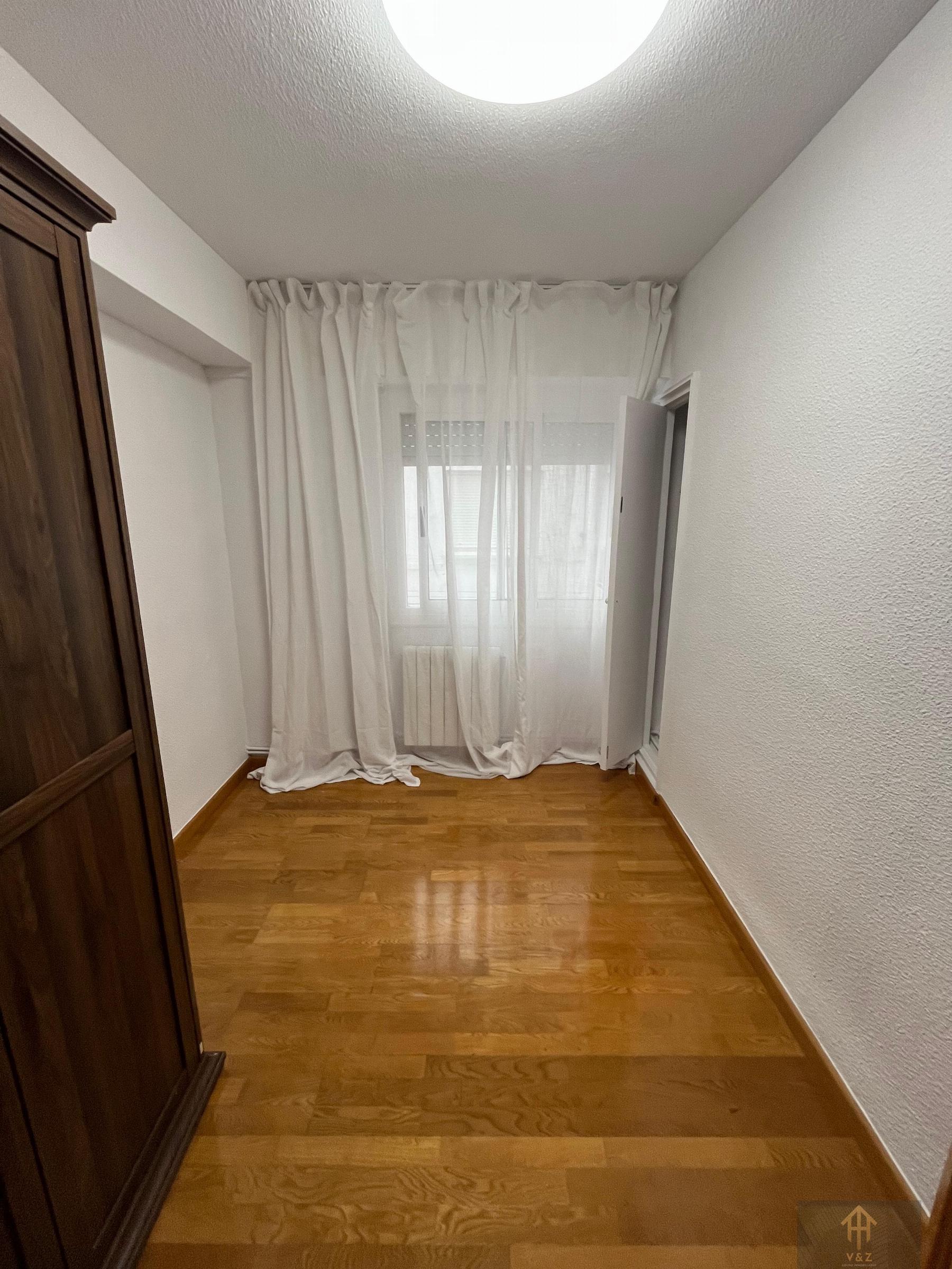 For sale of apartment in Alicante