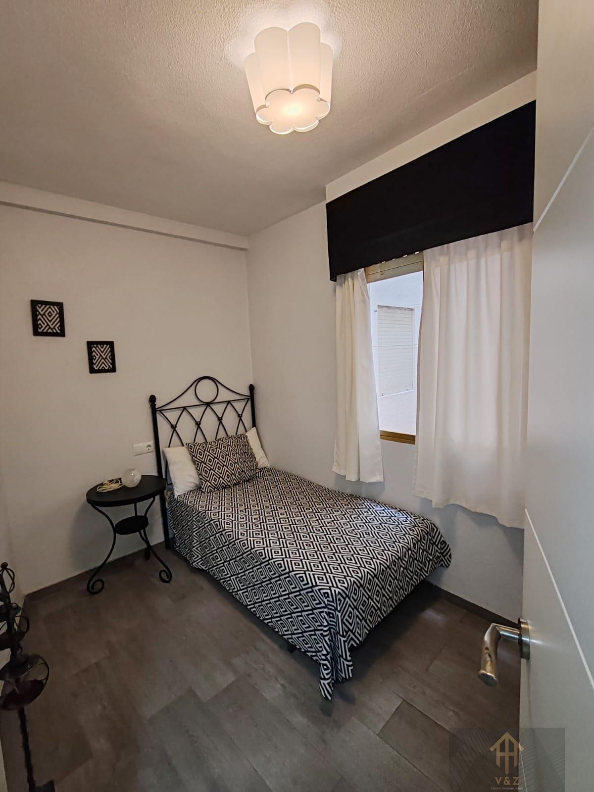 For sale of apartment in Santa Pola