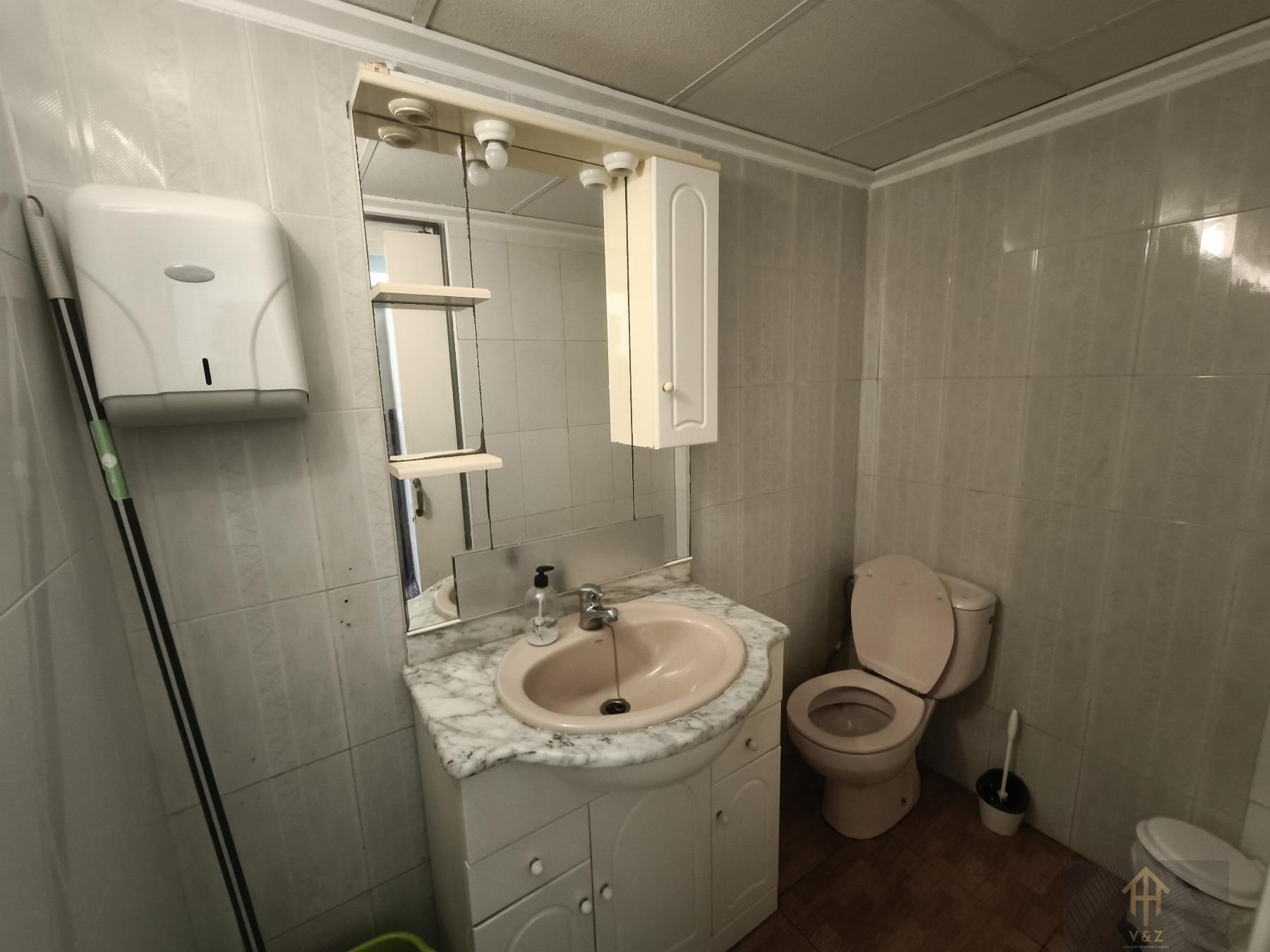 Venta de local en Petrer