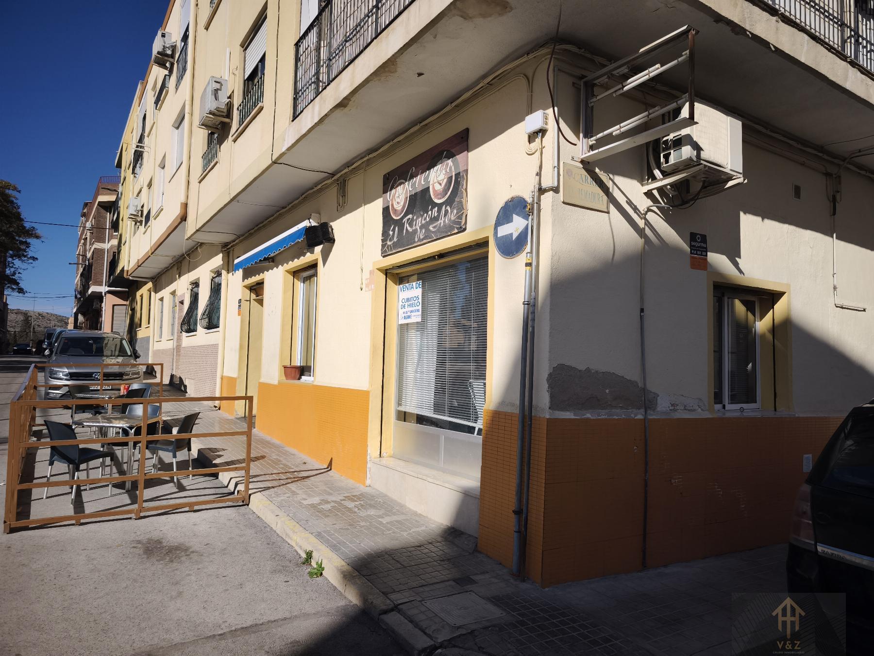 Venta de local en Petrer