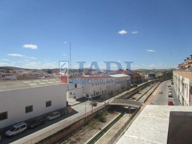 Venta de edificio en Valdepeñas