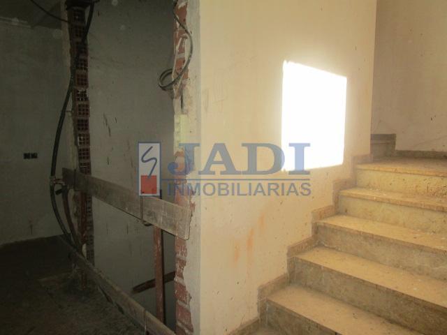 Venta de edificio en Valdepeñas