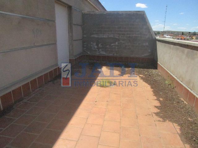 Venta de edificio en Valdepeñas