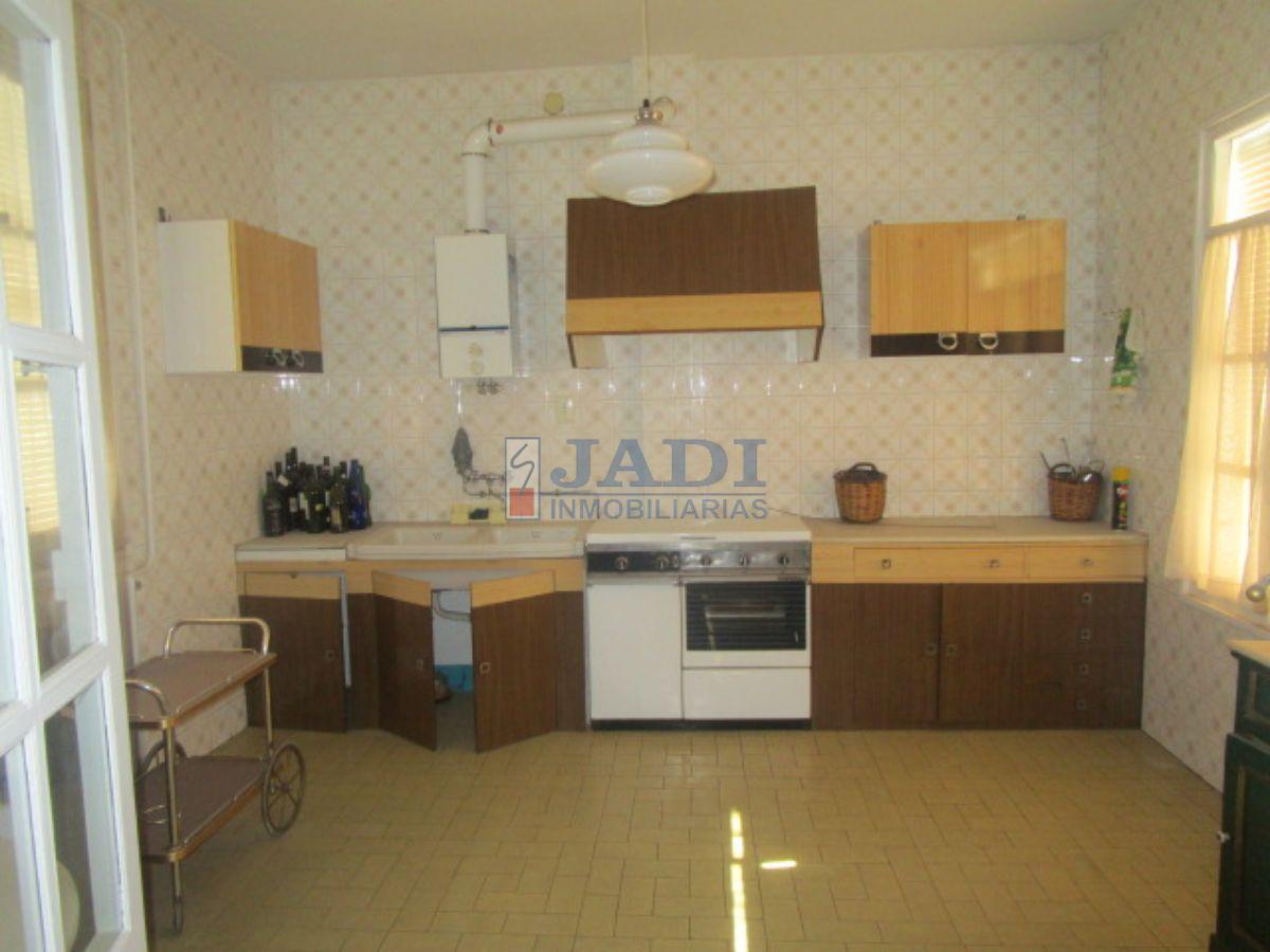 For sale of house in Valdepeñas