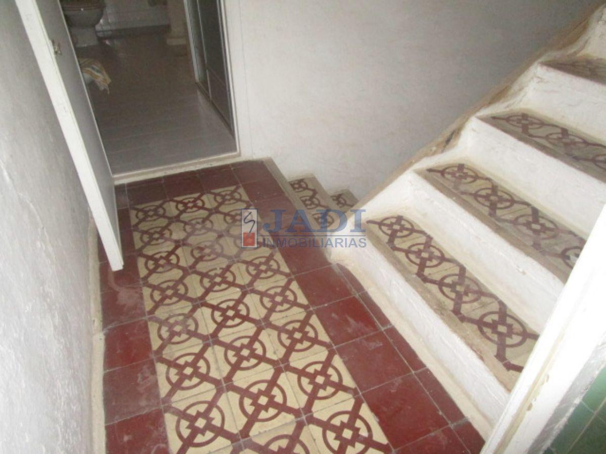 For sale of house in Valdepeñas