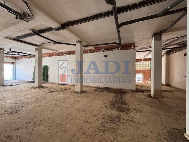 Alquiler de local en Valdepeñas