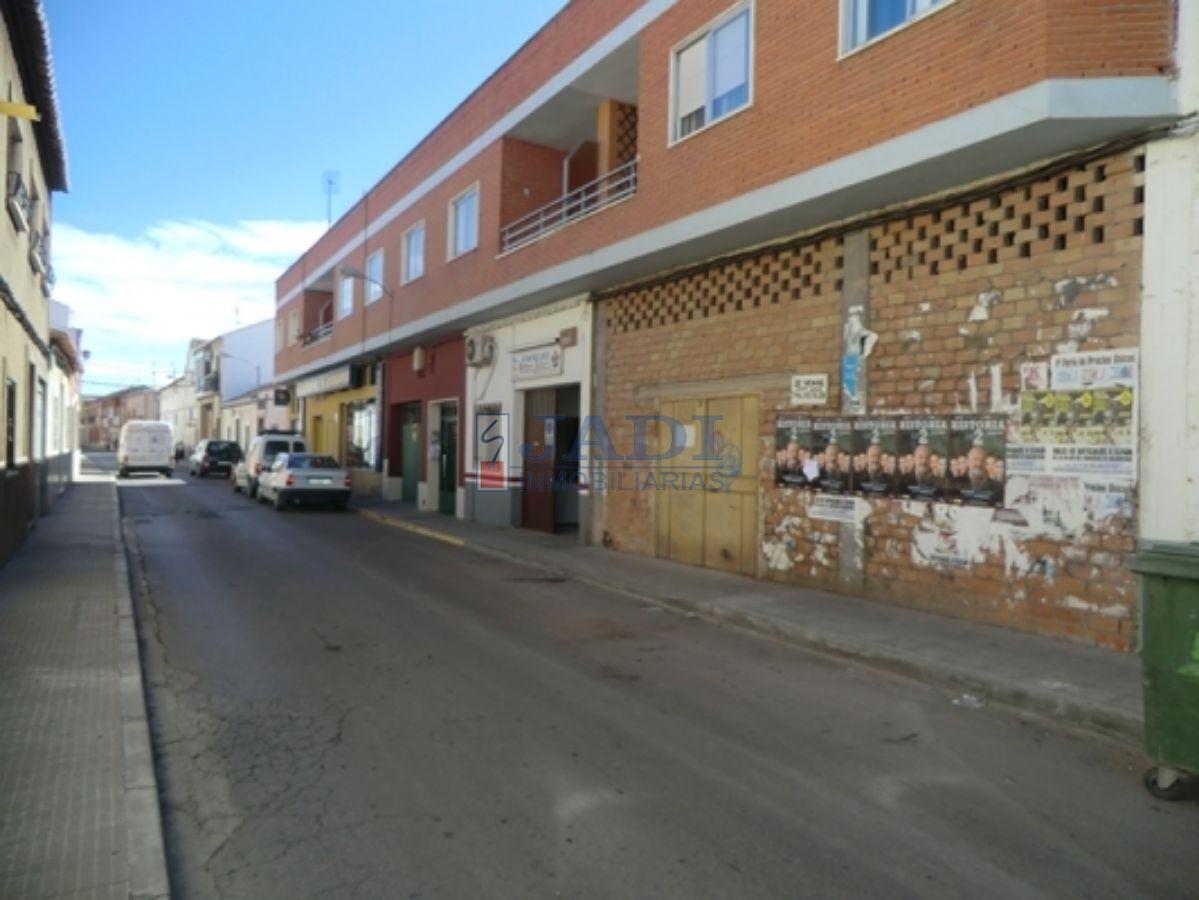 Alquiler de local comercial en Valdepeñas