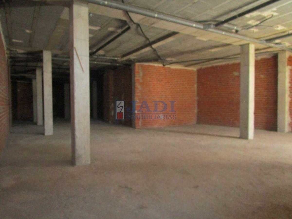 For rent of commercial in Valdepeñas