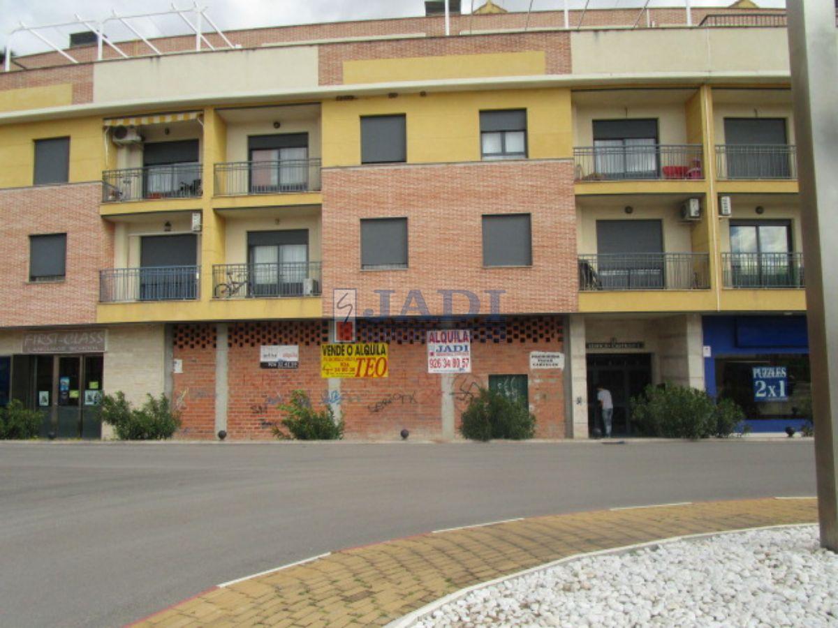 For rent of commercial in Valdepeñas