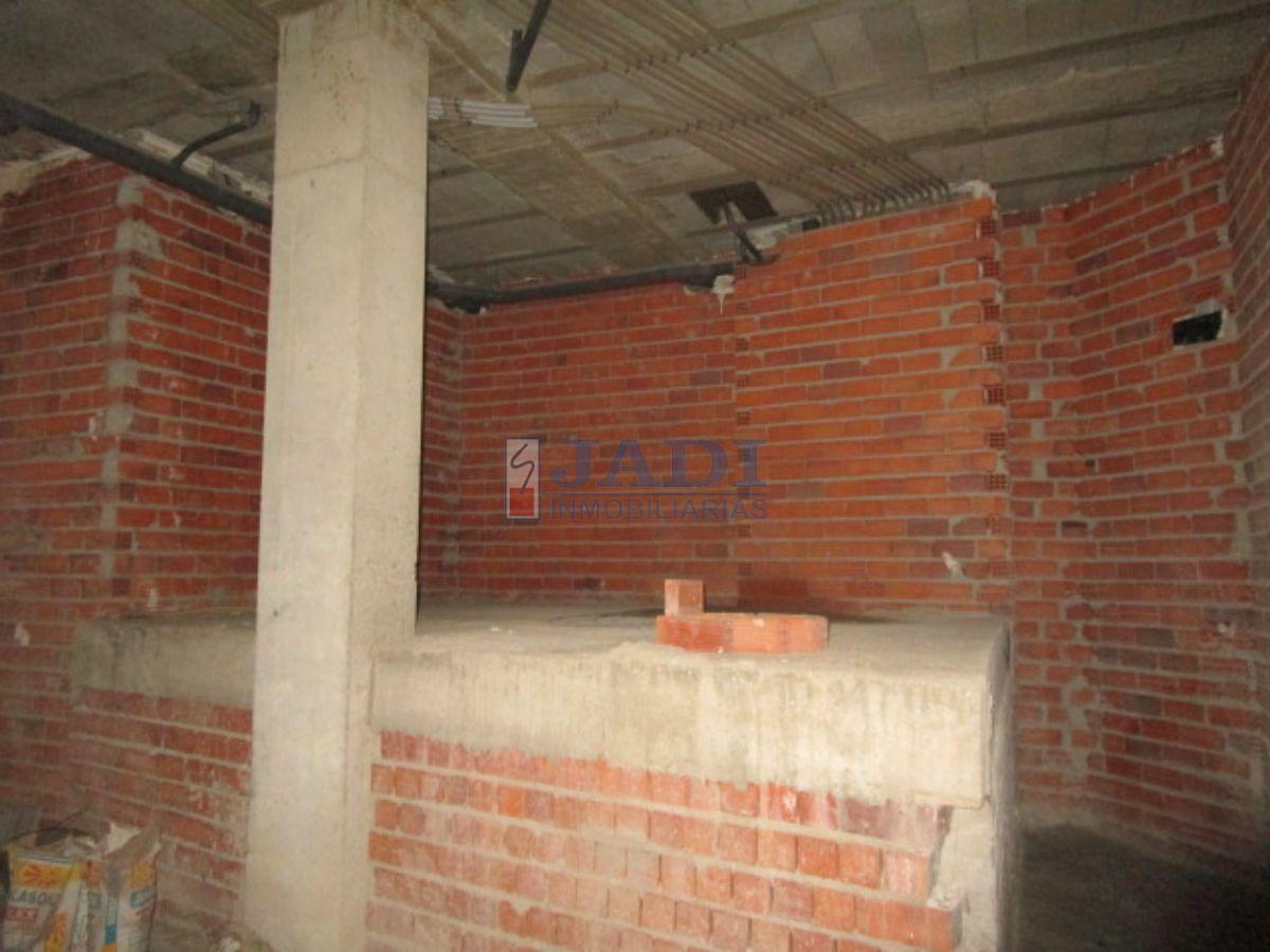 For rent of commercial in Valdepeñas