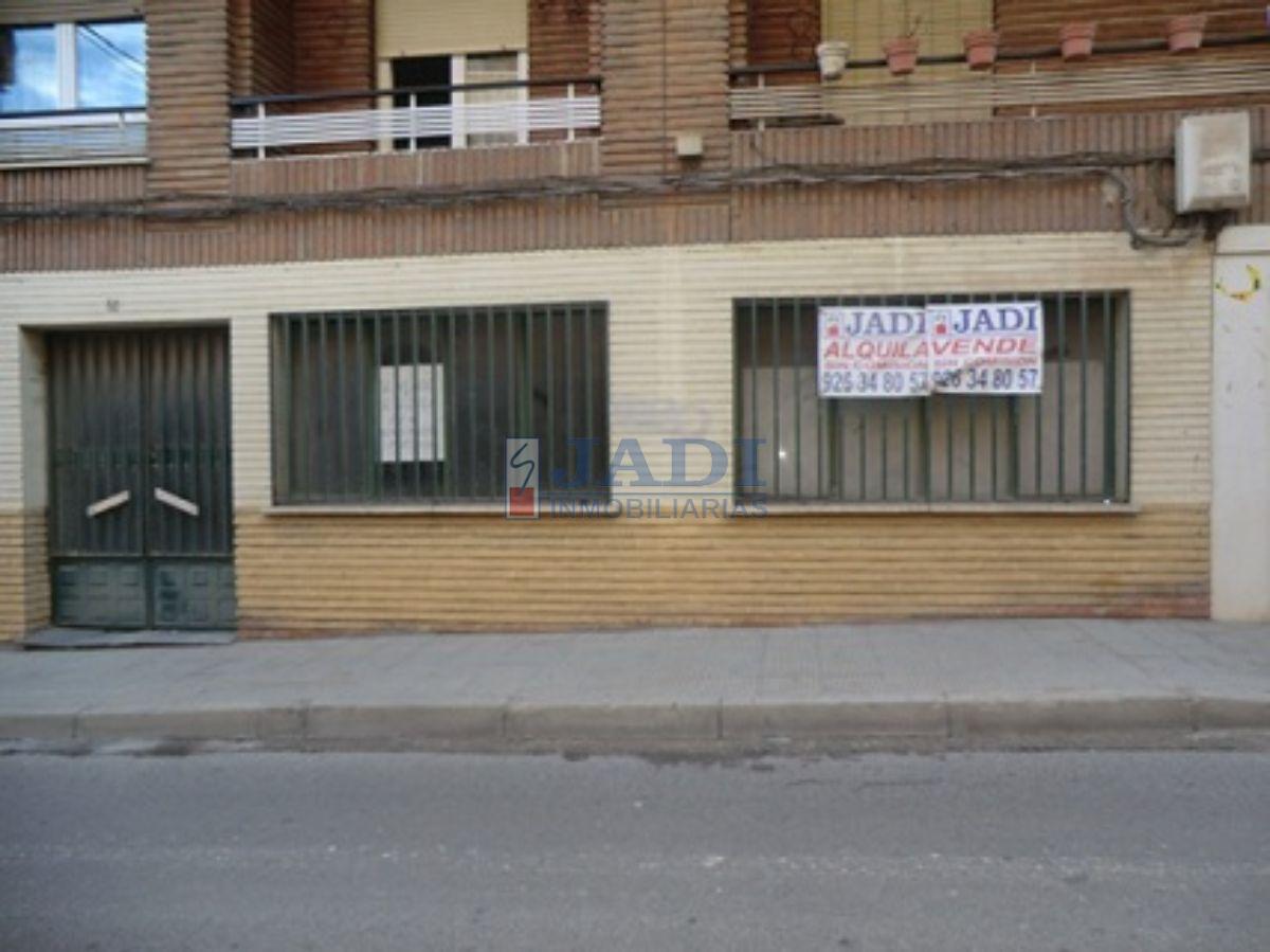 Alquiler de local comercial en Valdepeñas