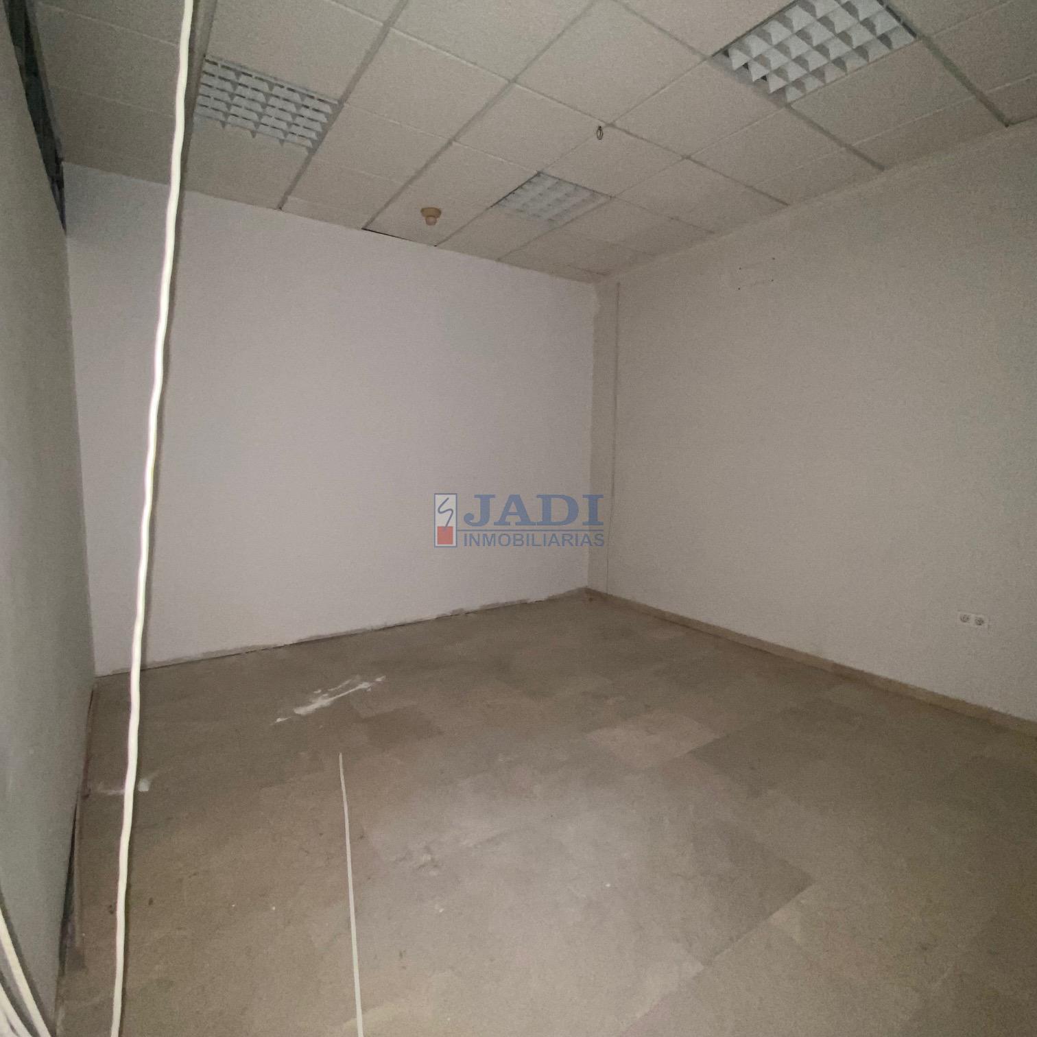 出租 的 商业店面 在 Valdepeñas