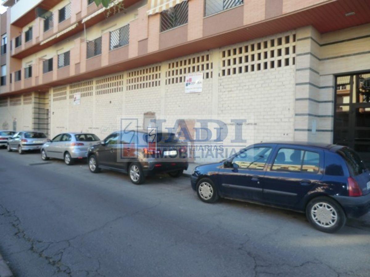 Alquiler de local comercial en Valdepeñas