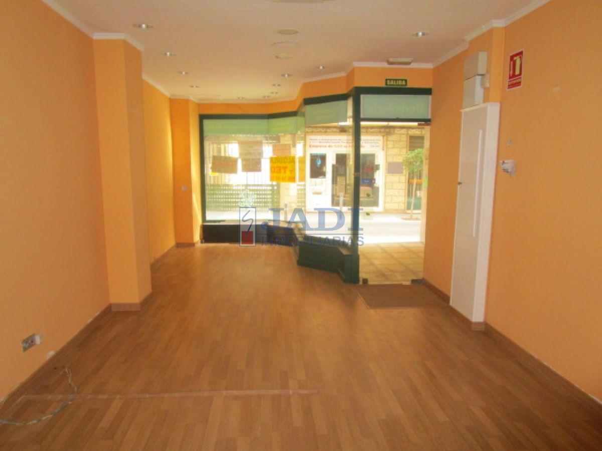 Alquiler de local comercial en Valdepeñas