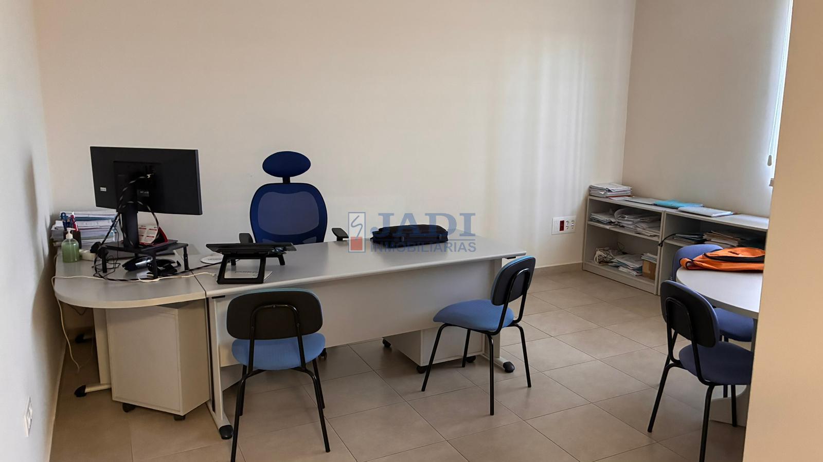 Venta de nave en Valdepeñas