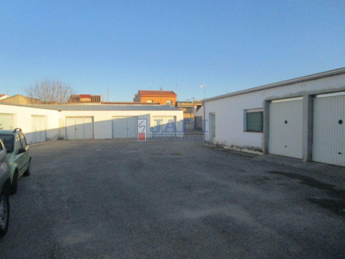 Venta de nave industrial en Valdepeñas