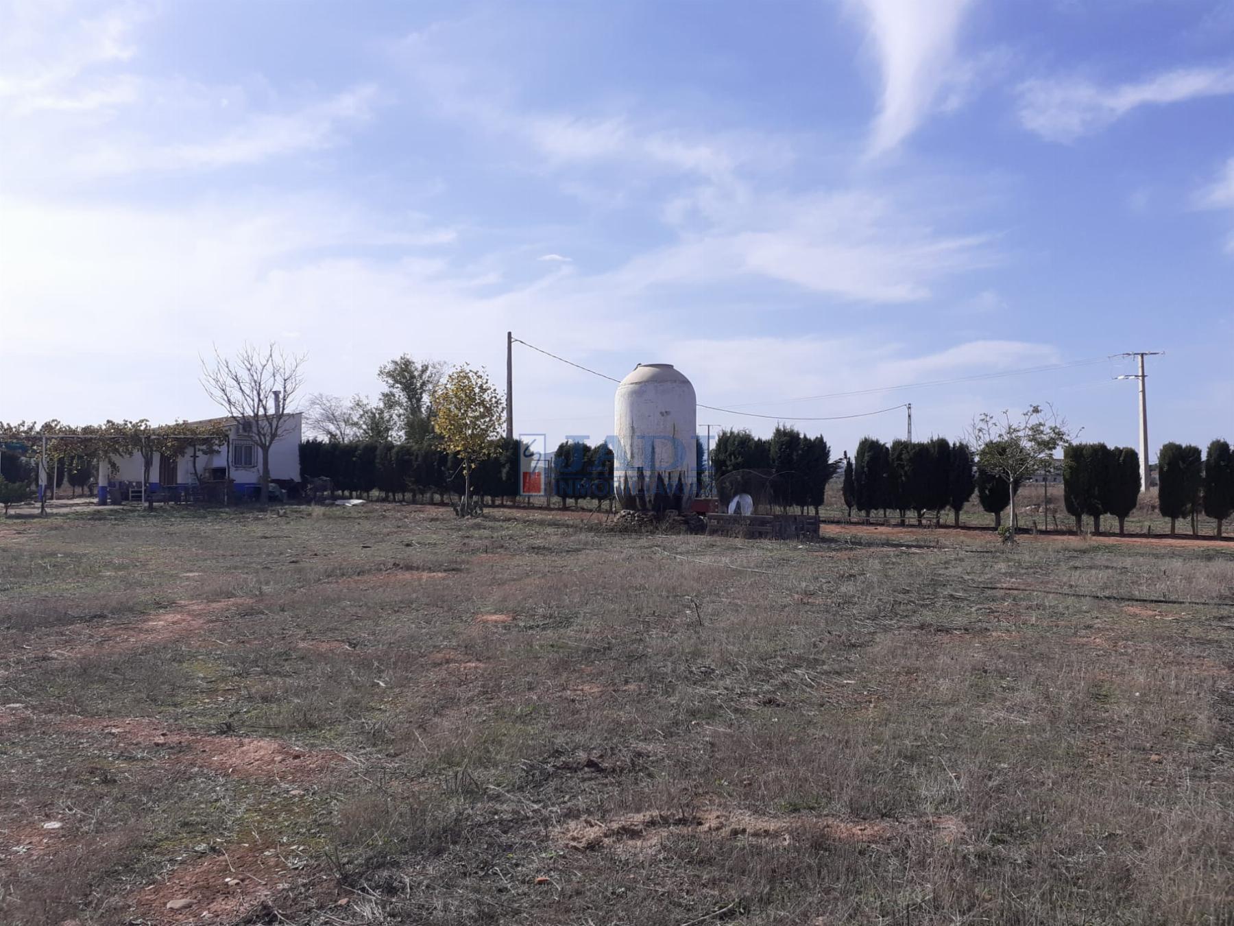 Venta de casa en Valdepeñas
