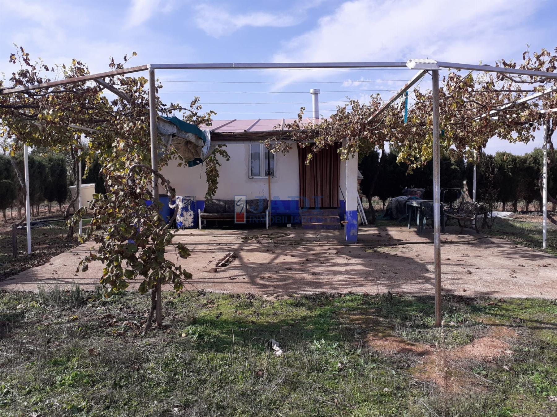 Venta de casa en Valdepeñas